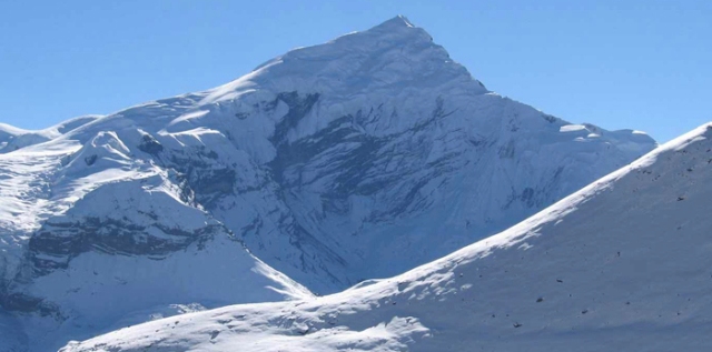 Chulu West peak picture 2019